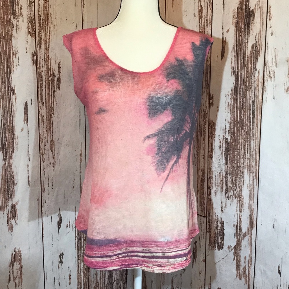 Maurice’s Island Tank Top